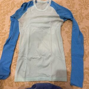 Blue and Gray Women's Top